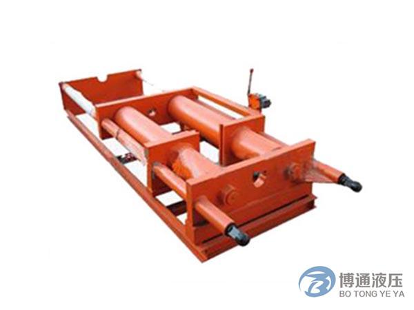 頂管機(jī)安施工注意事項